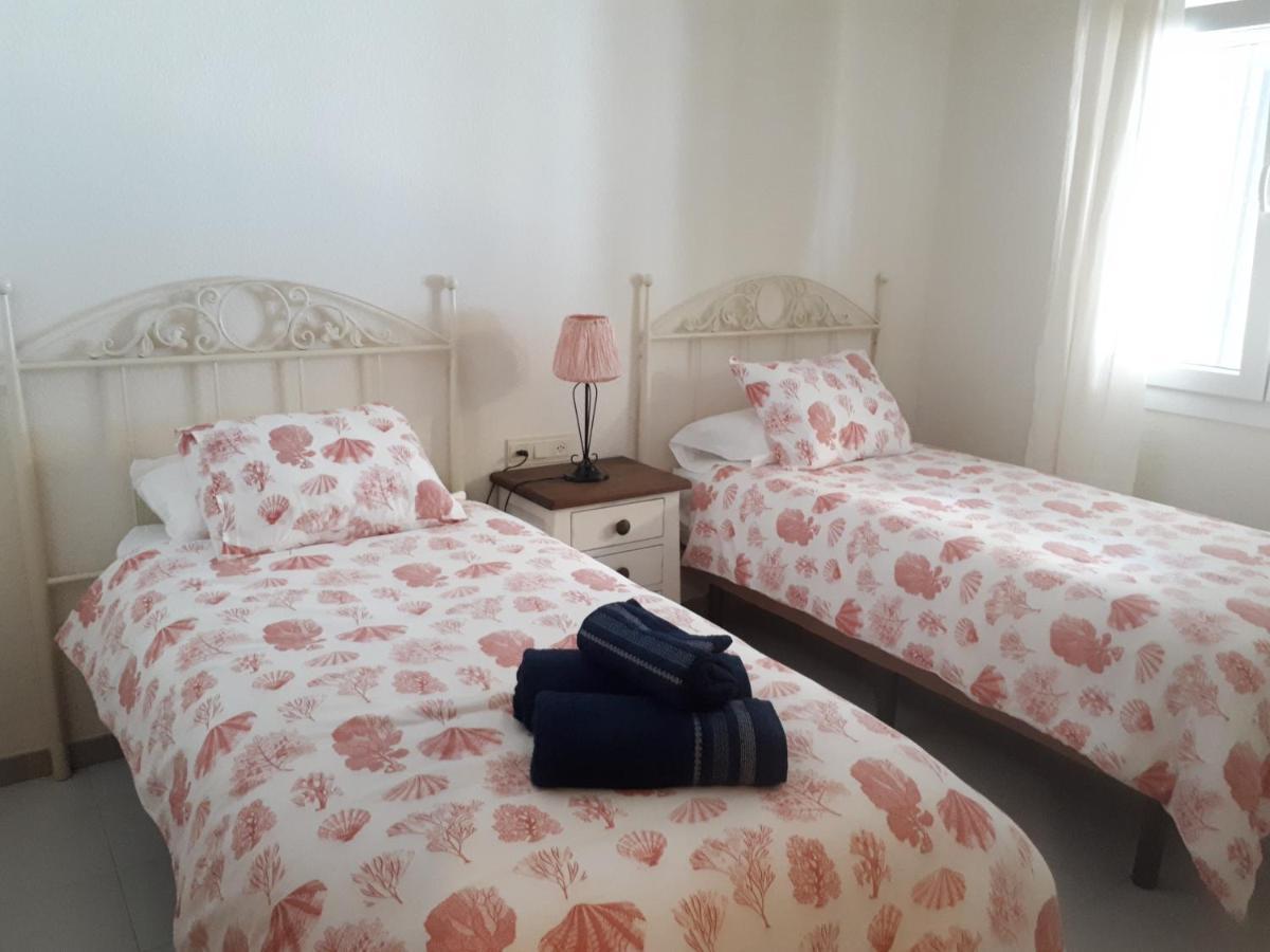 Casa Villa Ladi Umbrete 外观 照片